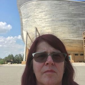 Meet your Posher, Mindy